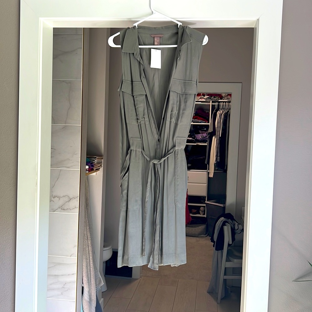 Olive green button free sleeveless dress